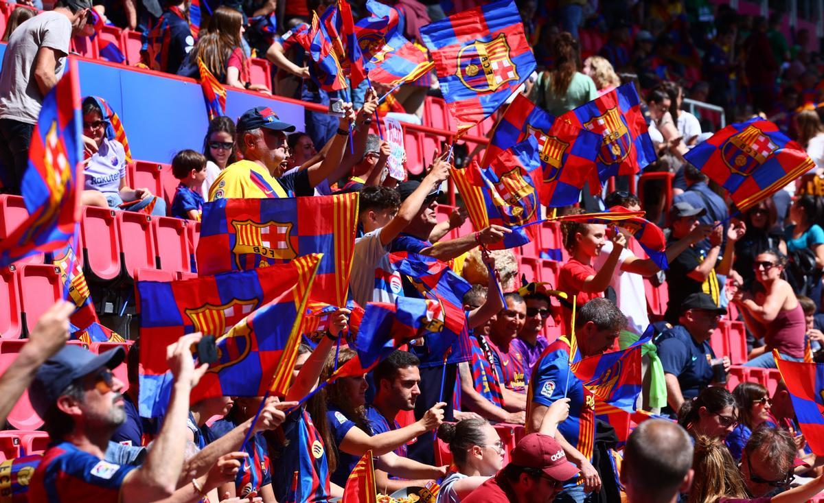 Aficionados culés durante la final de la Champions