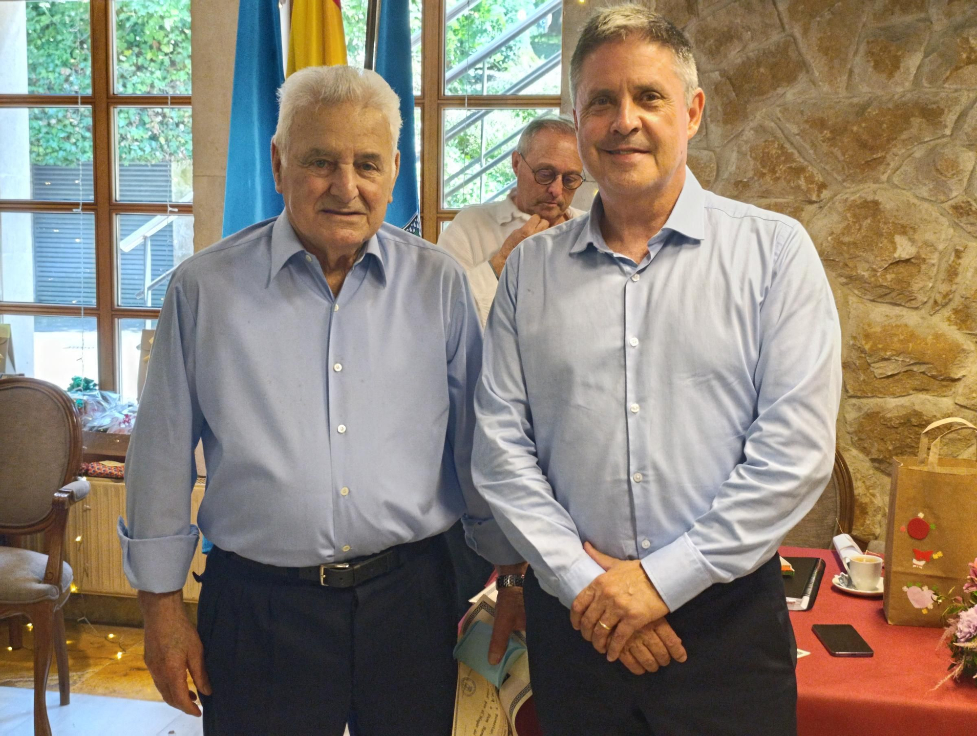 El Hogar del Pensionista El Carmín homenajea a sus mayores