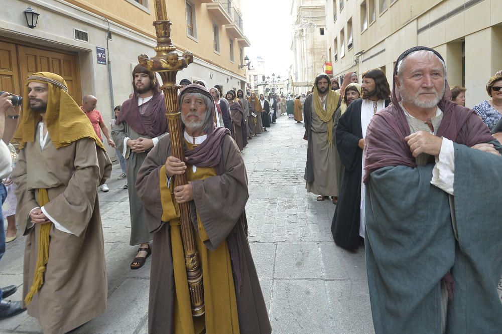 Procesión del entierro de la Virgen en Elche