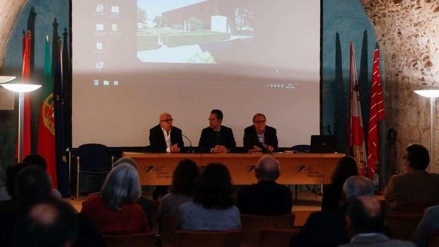 El catedrático Manuel Blanco inaugura el Seminario Iberoamericano sobre patrimonio.