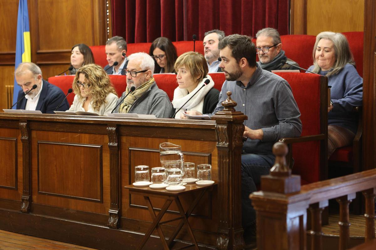 El Ayuntamiento de Alcoy pide al Consell que declare el área de salud como de difícil cobertura El Ayuntamiento de Alcoy pide al Consell que declare el área de salud como de difícil cobertura