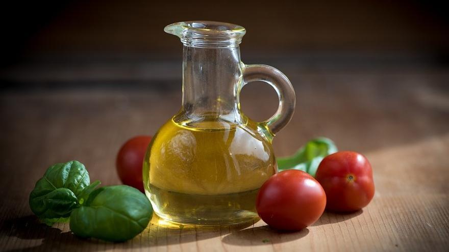 La dieta nórdica no usa aceite de oliva, una de las principales diferencias con la dieta mediterránea