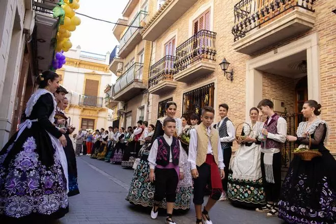 Cheste entrega los premios de balcones engalanados