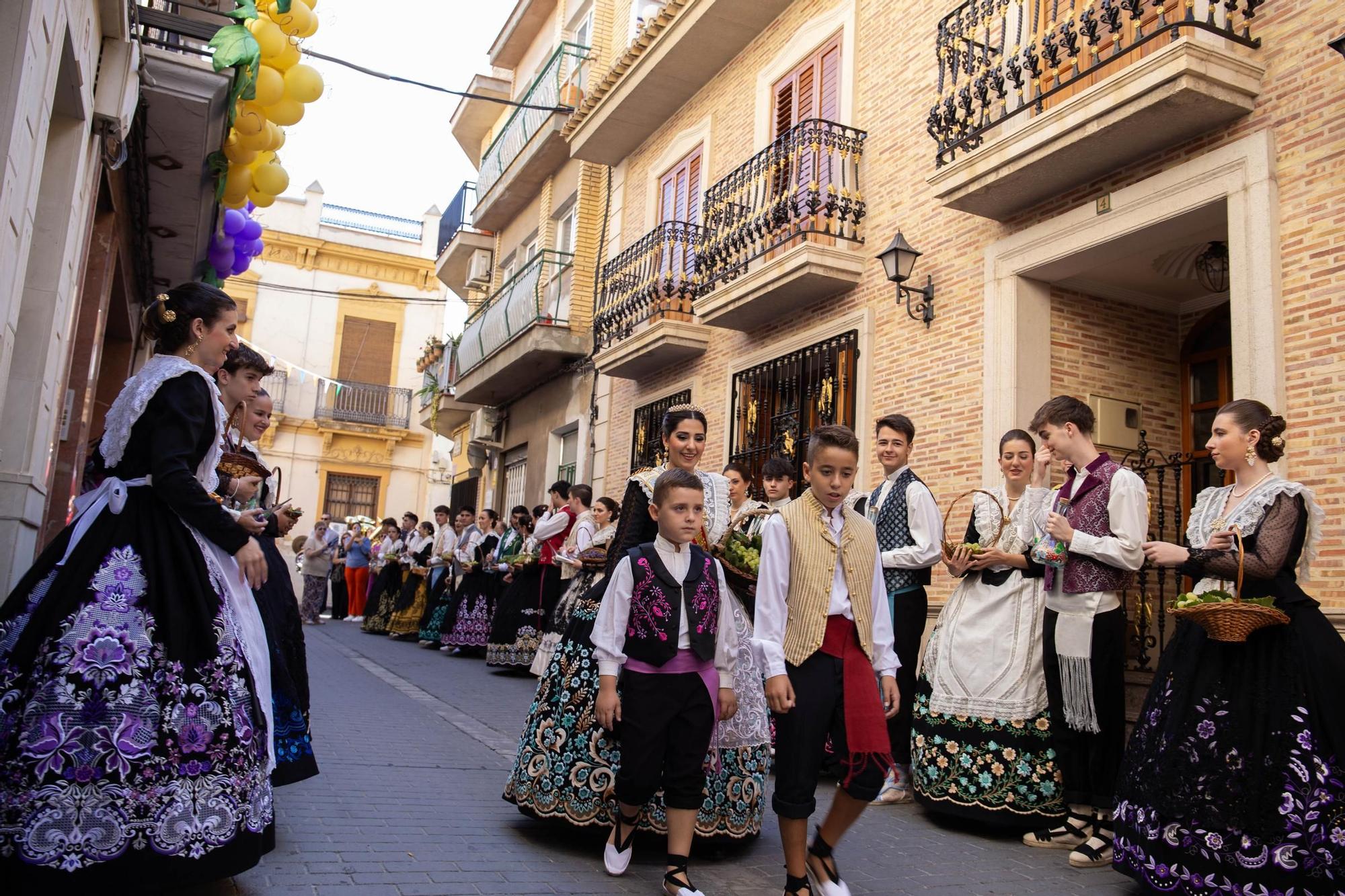 Cheste entrega los premios de balcones engalanados