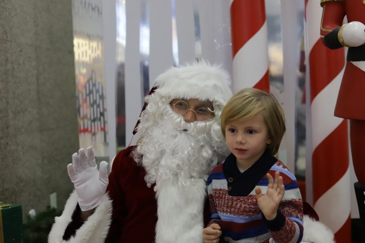 Fotos con Papá Noel realizadas el 23 de diciembre de 2017