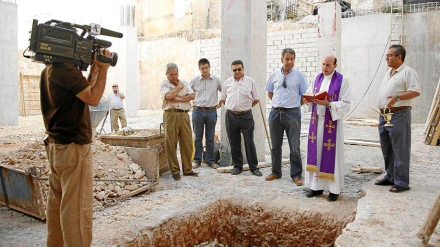 Niegan que se profanaran tumbas en las obras de la iglesia de San Pedro Mártir
