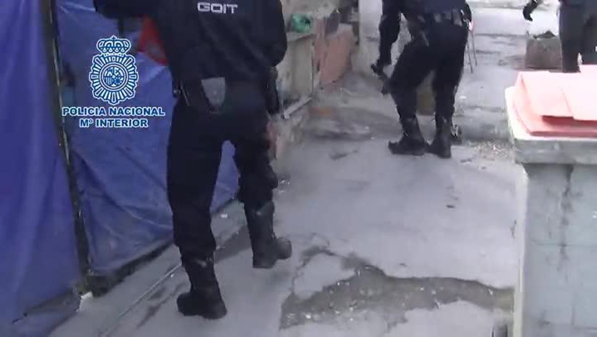 Macrooperació a la Cañada Real