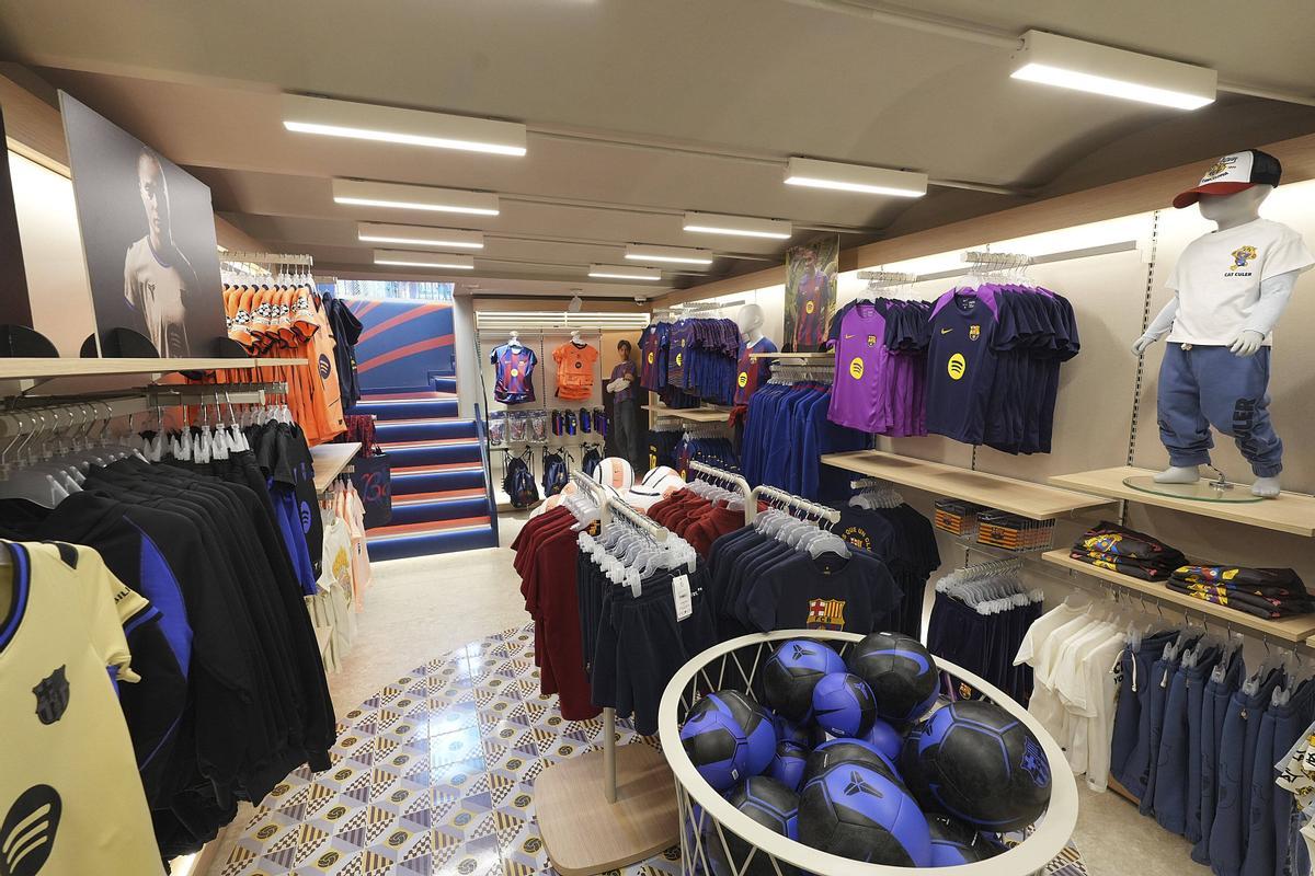 Les imatges de la inauguració de la botiga del Barça
