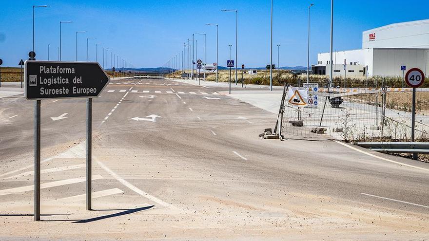 La fábrica de baterías irá a la Plataforma Logística si hay mina de litio en la región