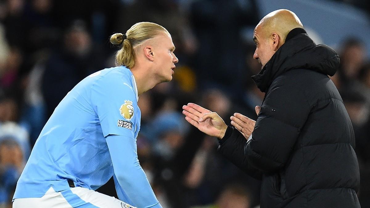 Haaland y Guardiola, en un partido del Manchester City