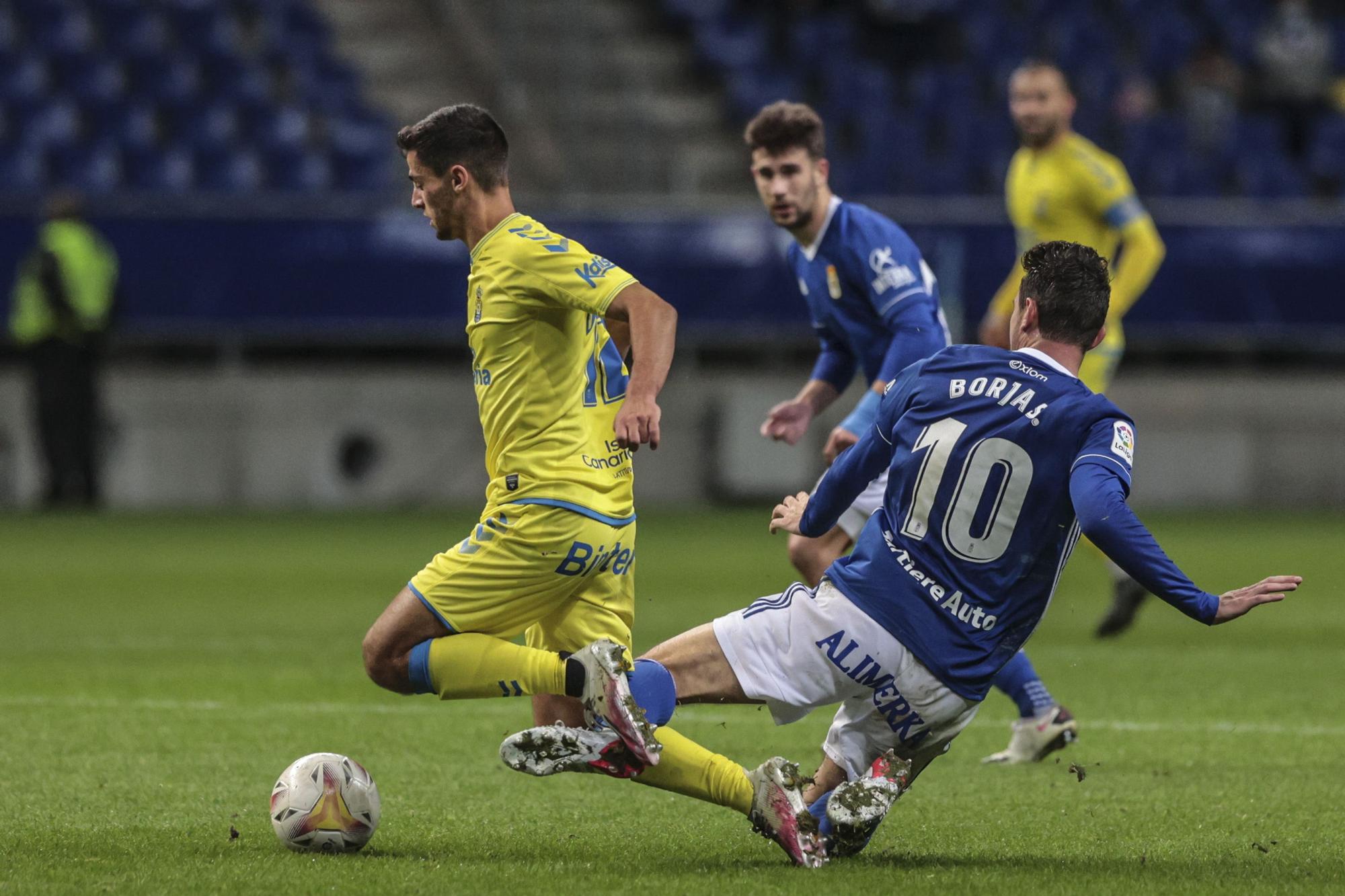 En imágenes: así fue el empate entre el Real Oviedo y Las Palmas