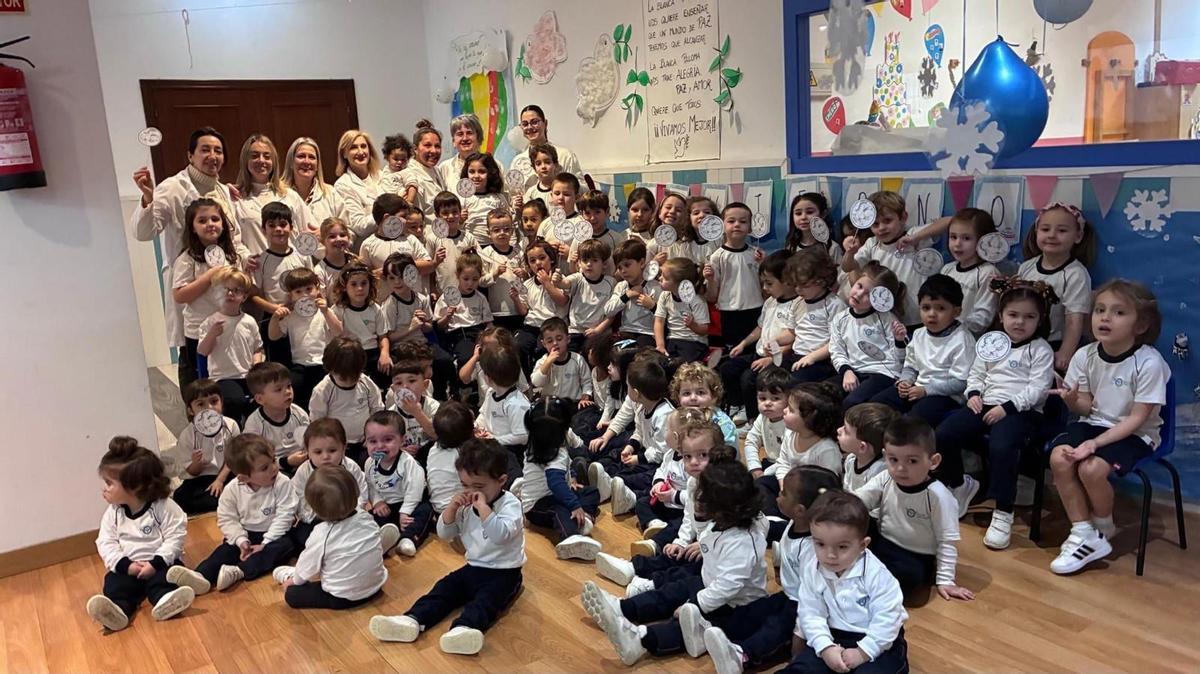 Alumnos de la escuela de Corvera, pertenciente al centro educativo