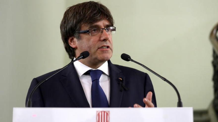 Puigdemont: &quot;Nos querían de rodillas y nos hemos levantado muy alto&quot;