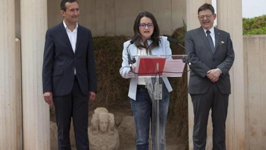 El Consell y el Ayuntamiento exigen la cesión definitiva del busto de la Dama