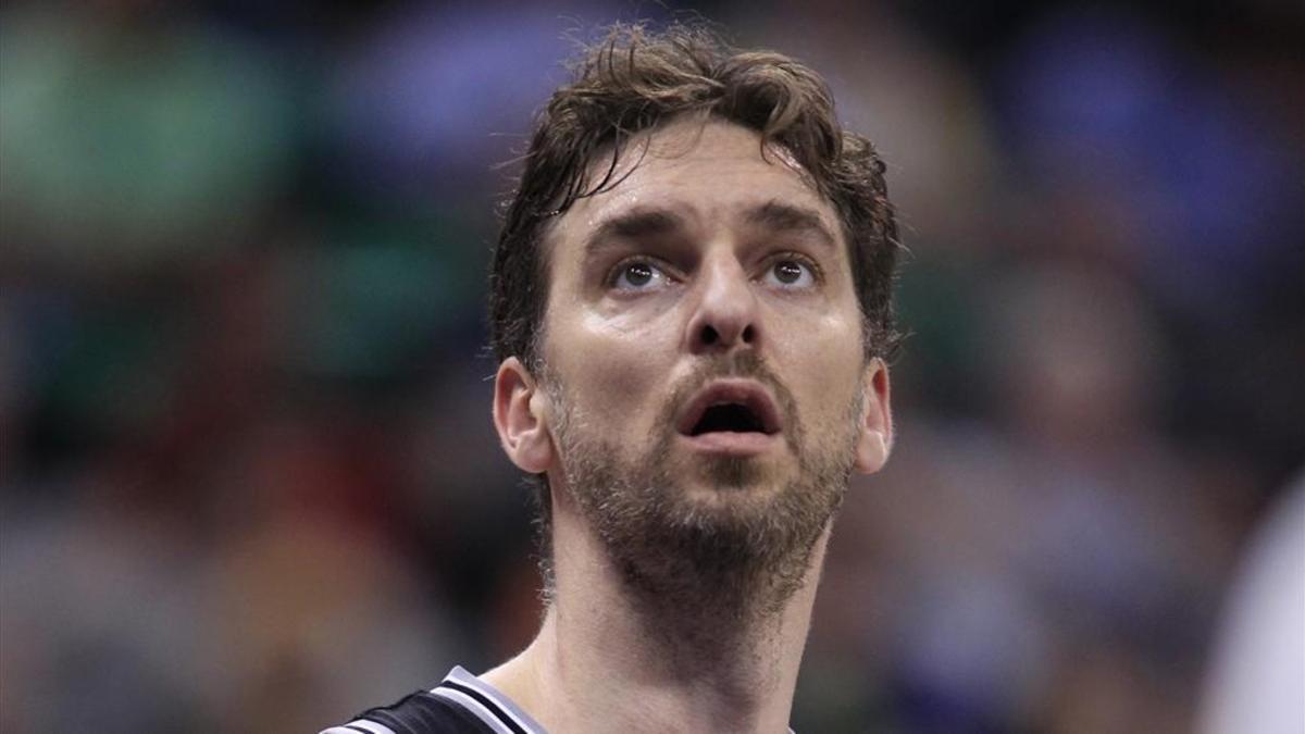 Pau Gasol, que ganó con los Spurs