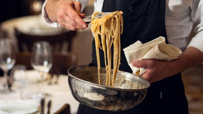 Los espaguetis cacio e pepe de la Bottega Bernacca.