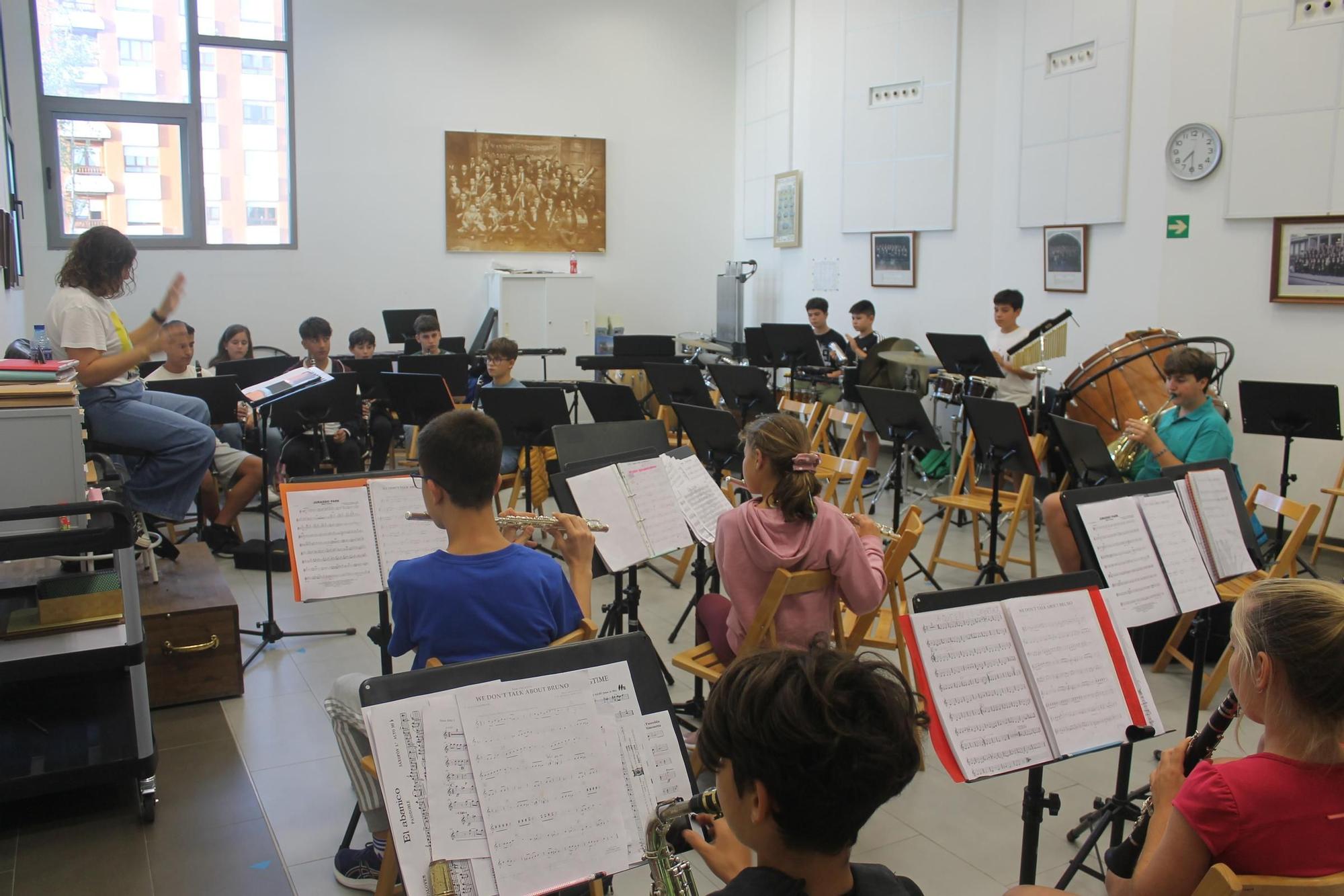 Ensayo de la Banda de Música de Siero