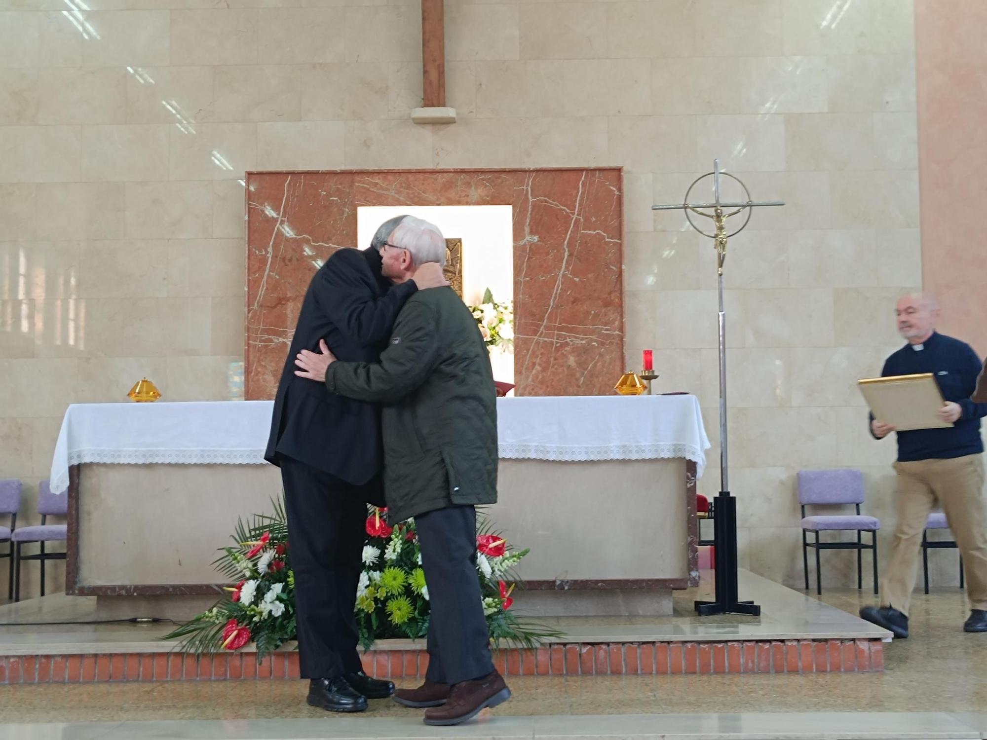 Jesús Sanz Montes entrega los premios "Liborio Colino" en Llanera