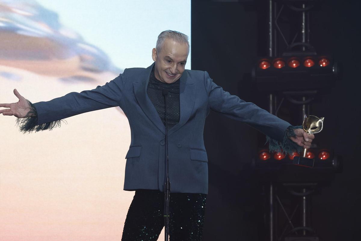 El compositor Alfonso Vilallonga recibe el Feroz a mejor música original por su trabajo en 'Robot dreams'.