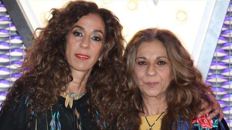 Lolita Flores felicita a Rosario en su 57 cumpleaños