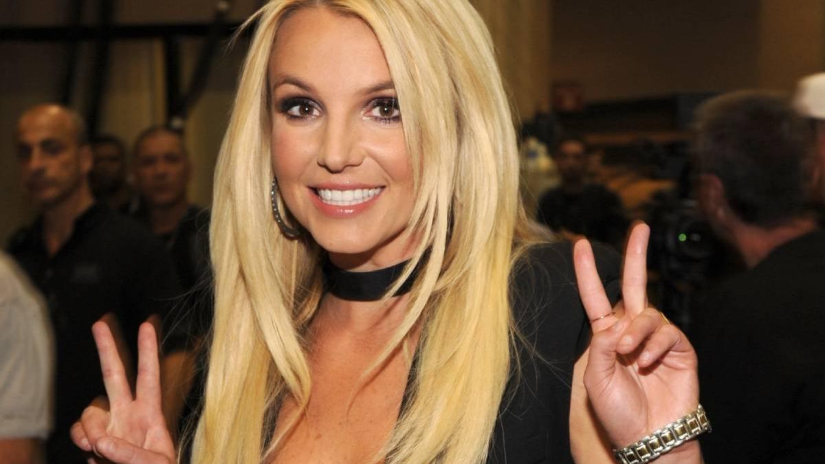 El verdadero motivo rebelde por el que Britney Spears se afeitó la cabeza