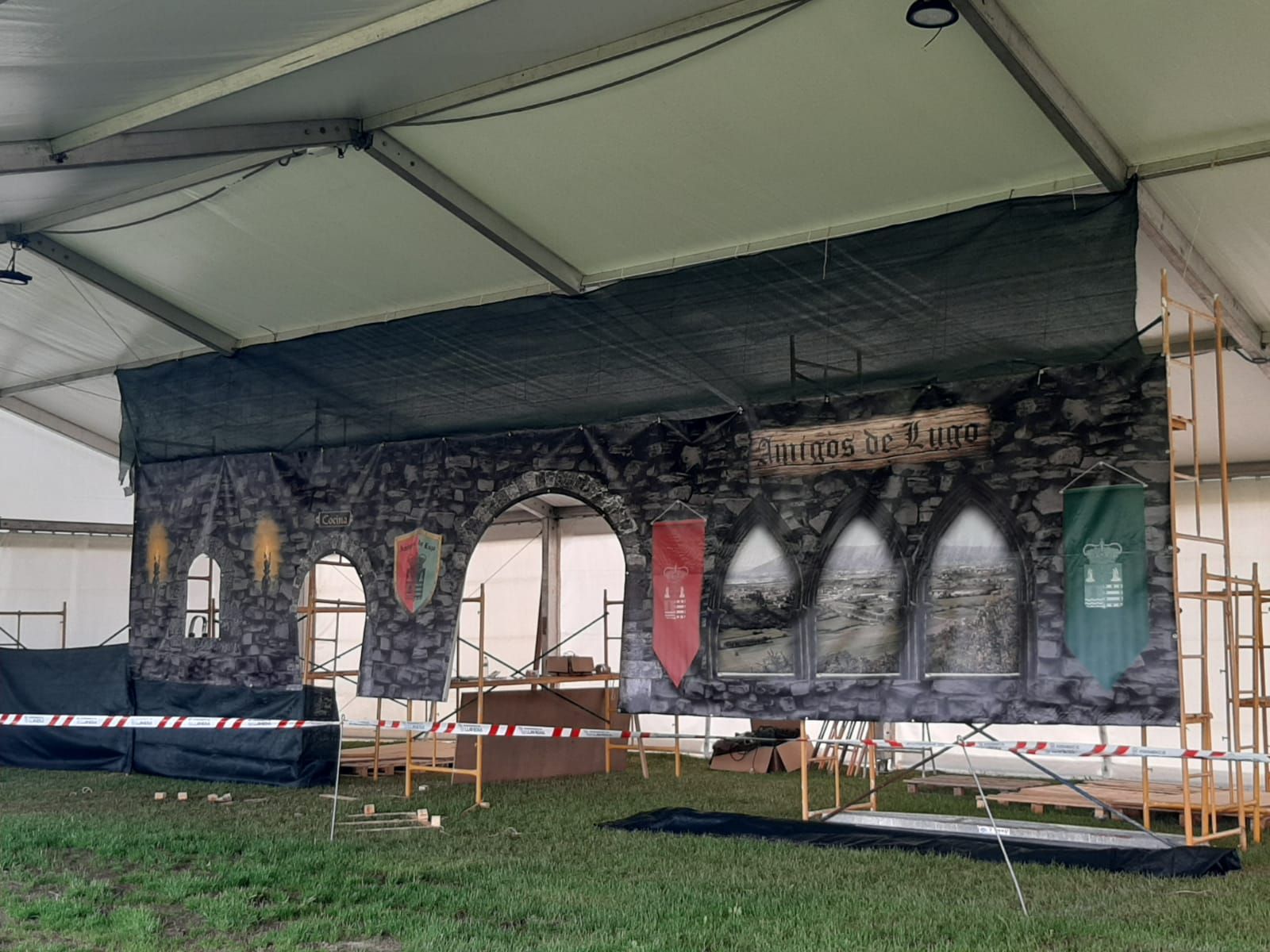 Los vecinos de Llanera preparan sus barracas de Exconxuraos: así las decoran para la fiesta medieval