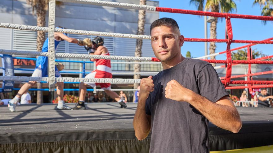 Les fotos de l&#039;entrenament a Platja d&#039;Aro de Cristóbal Lorente, campió continental de boxa