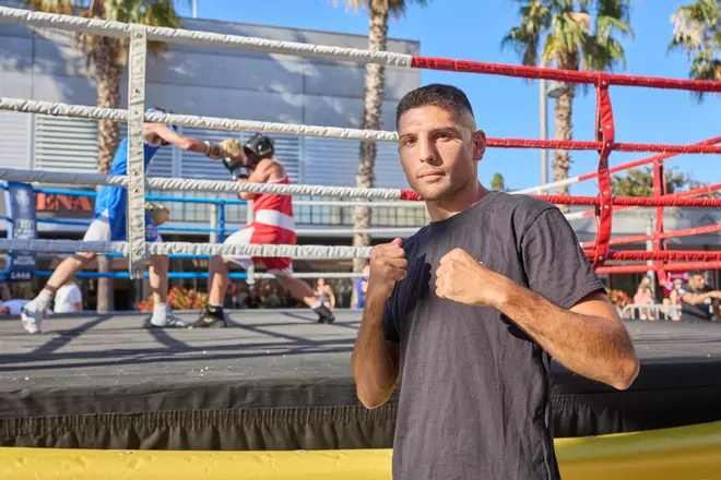 Les fotos de l'entrenament a Platja d'Aro de Cristóbal Lorente, campió continental de boxa