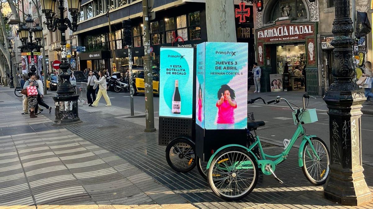 Bicicleta con publicidad LED