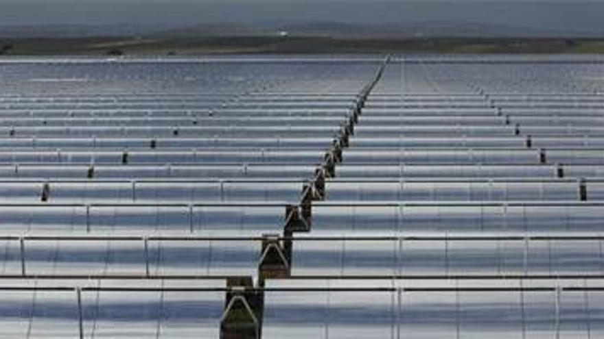 Extremadura perderá 1.500 millones con una moratoria sobre el sector termosolar