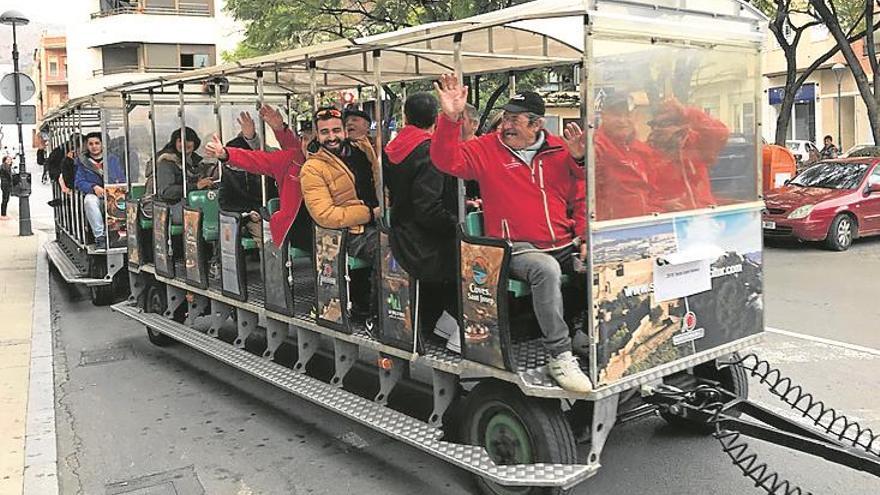 En ‘trenet’ por la Vall para iniciar las celebraciones