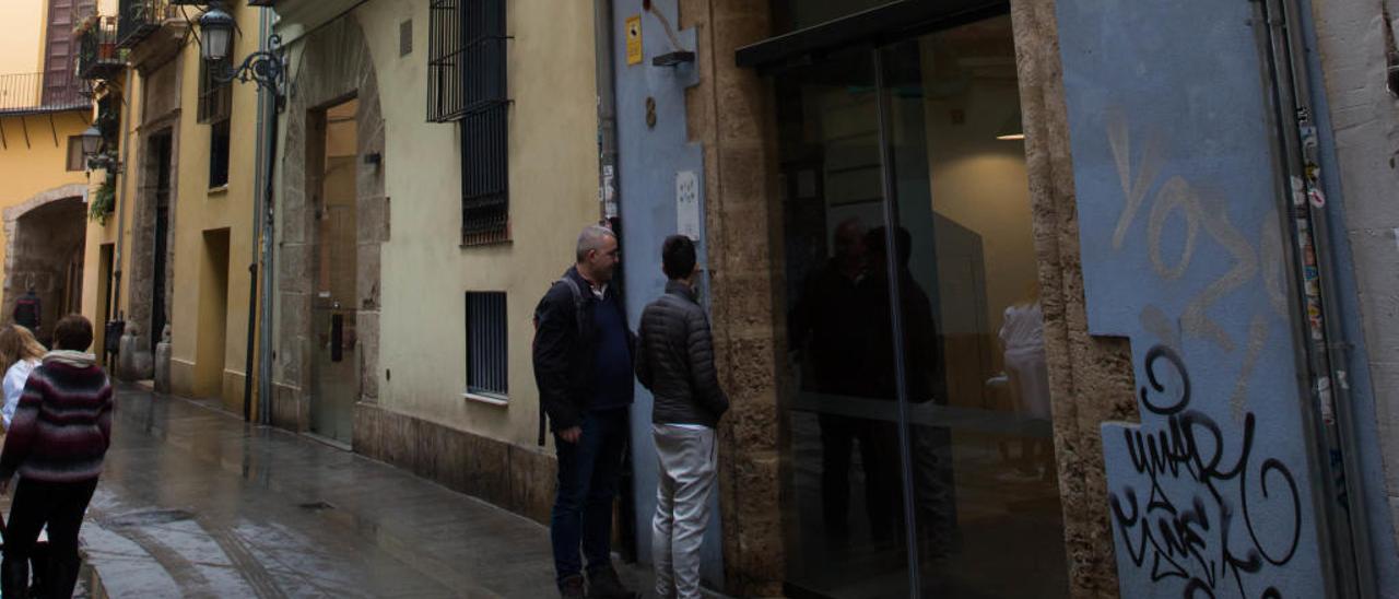 La crisis catalana desvía a València una inversión hotelera de más  de cinco millones