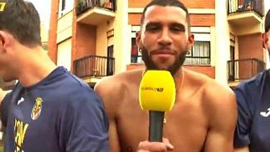 Vídeo: Capoue es el alma de la fiesta