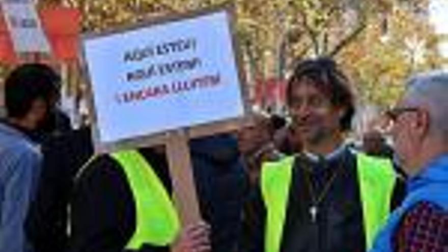 Un moment de la manifestació dels taxistes a Barcelona.