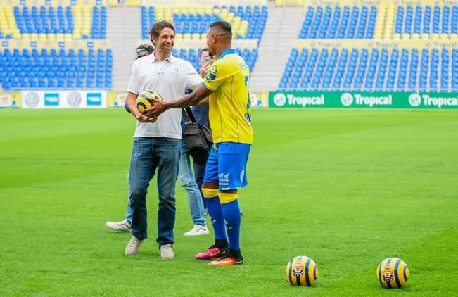 Presentacion  de Kevin Prince Boateng  nuevo ...