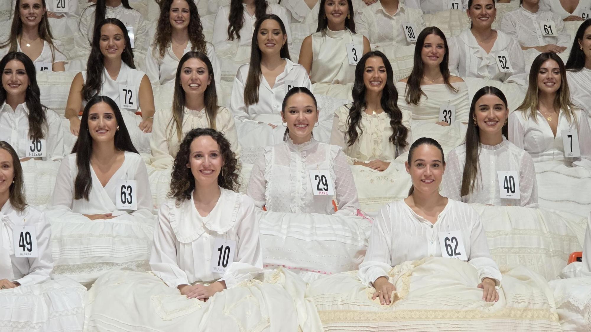 Asi ha sido el ensayo de la elección de candidatas a Falleras Mayores de València 2026