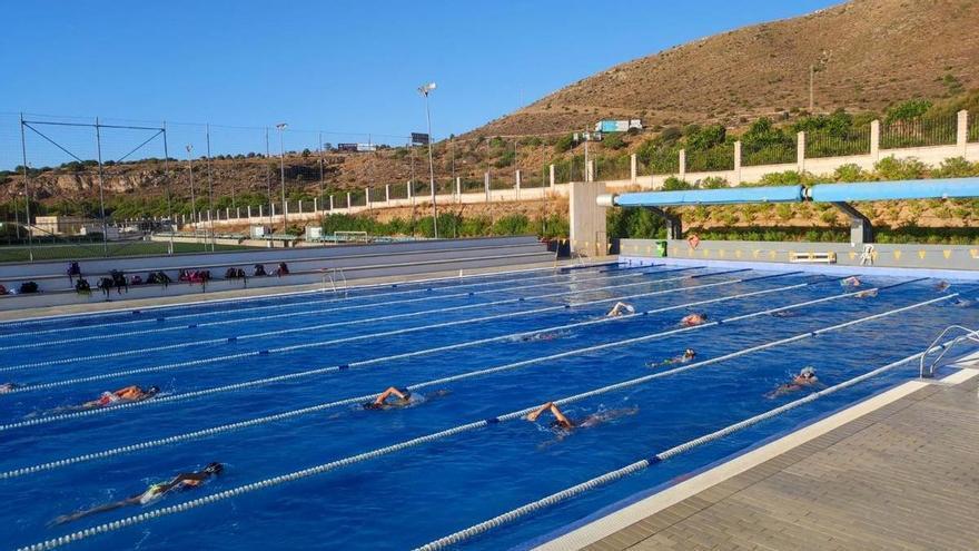 Torremolinos  renueva la instalación térmica de las piscinas exteriores de la Villa Deportiva