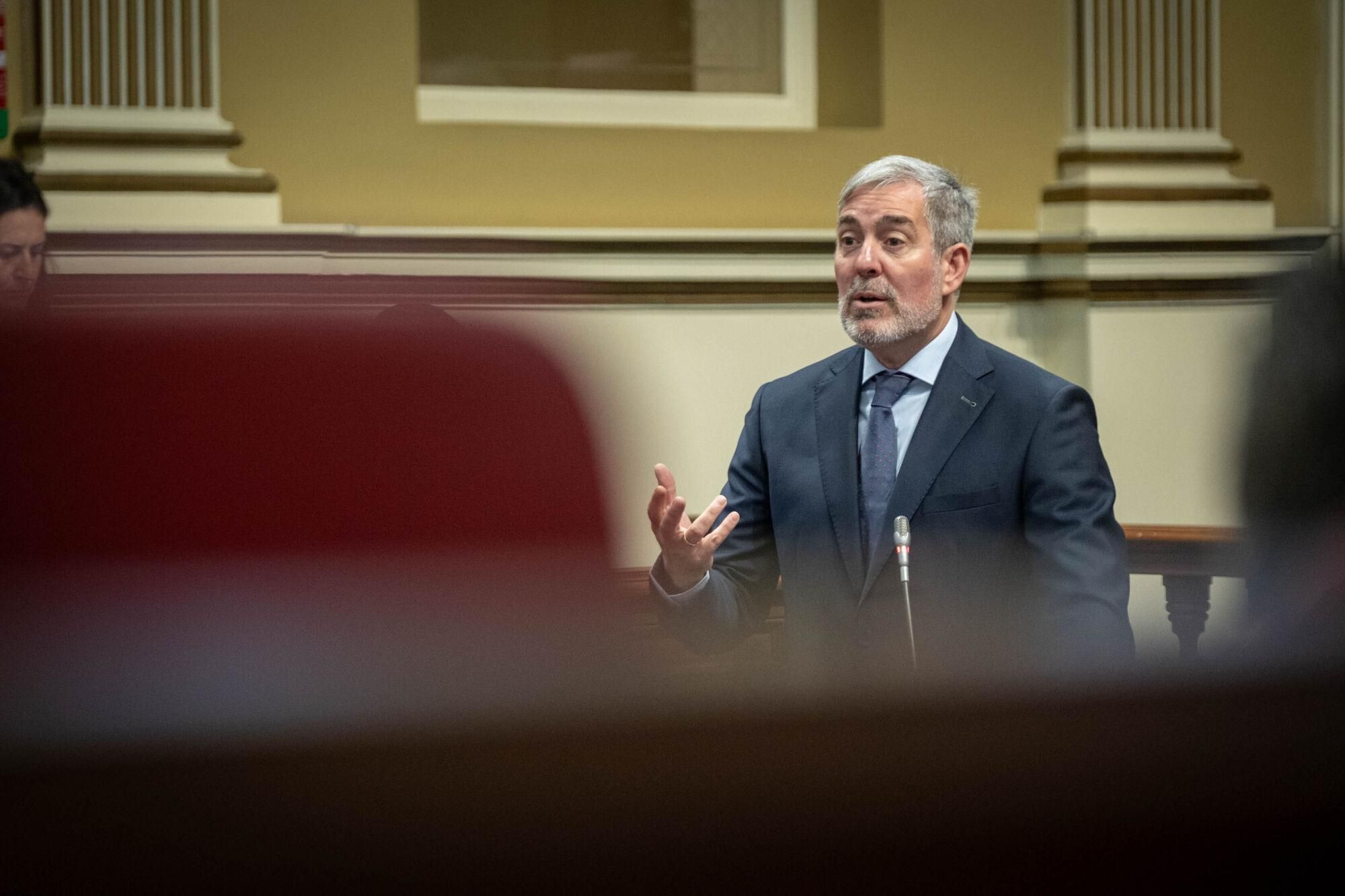 Pleno del Parlamento de Canarias.