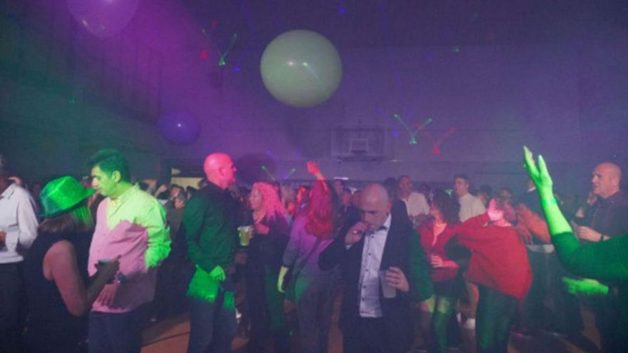 Més d’un miler de persones gaudeixen de les festes de Cap d’Any d’Abrera