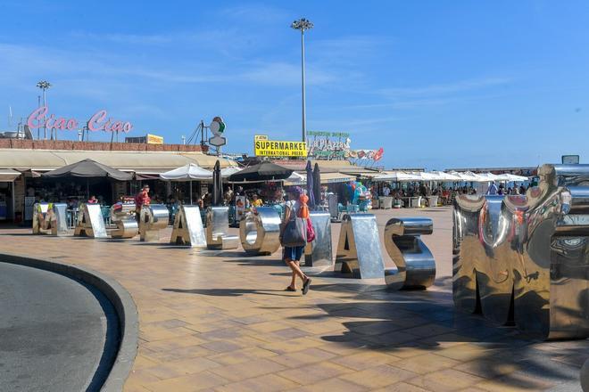 Primer día del año en las playas del Sur