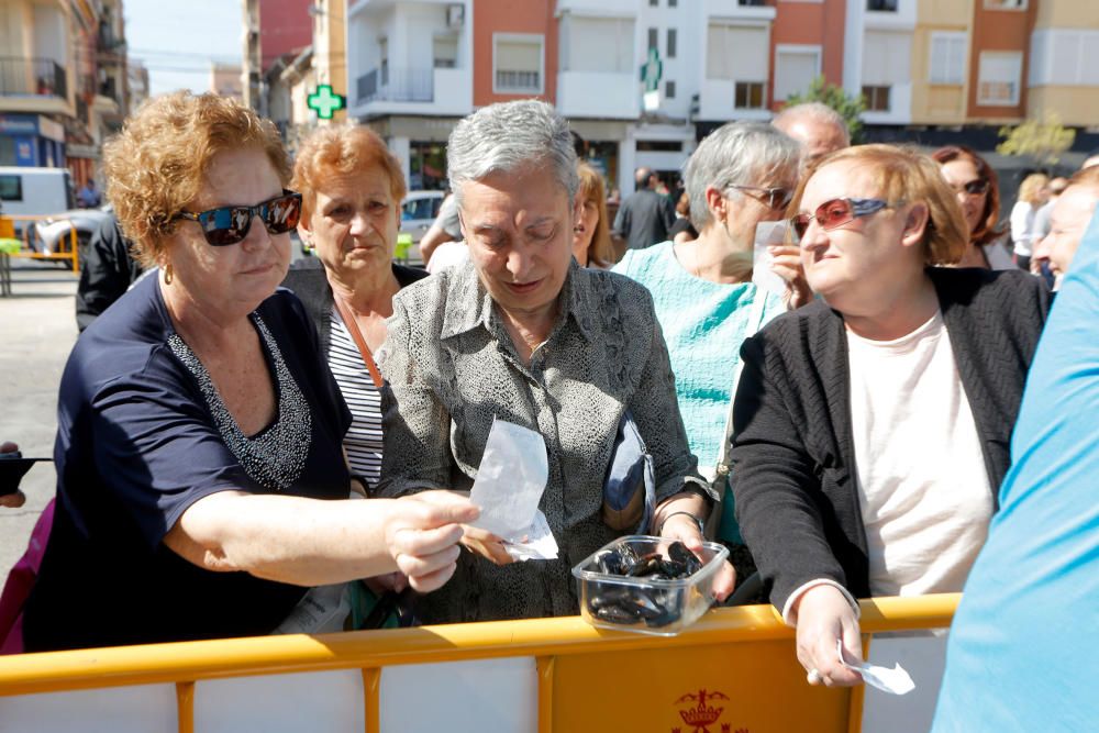 I Entrada de la Clòtxina y 60 aniversario del Mercado del Cabanyal