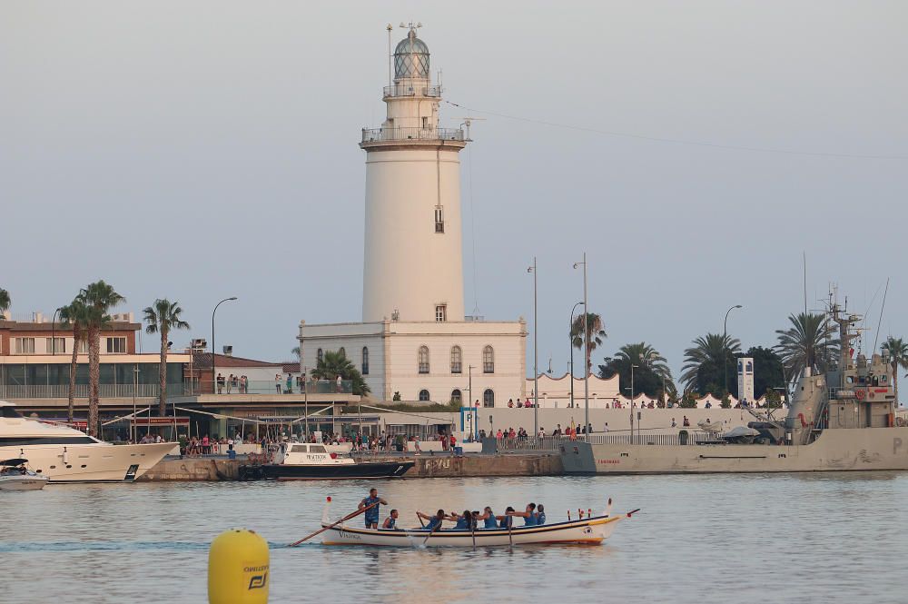 Jornada nocturna de jábegas en El Puerto de Málaga