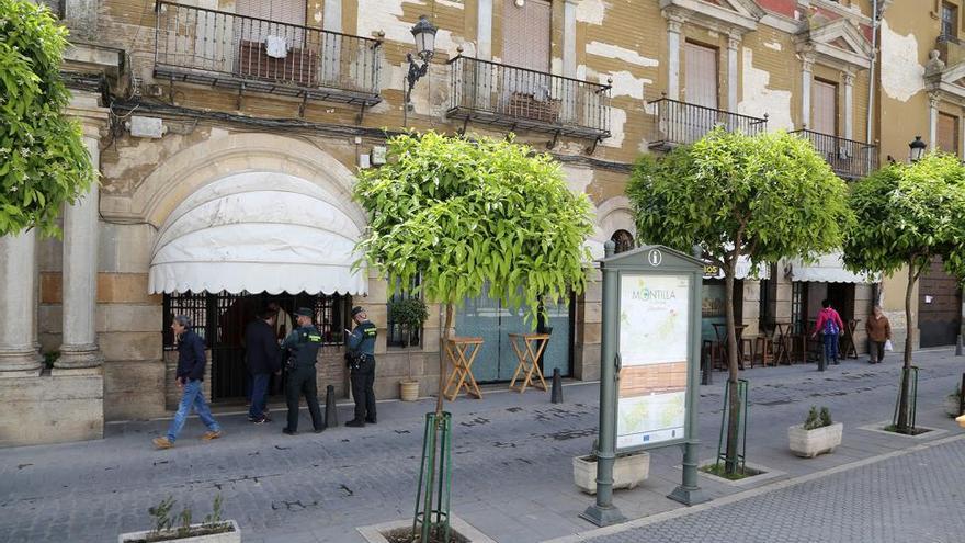 Investigan el robo en una céntrica taberna de Montilla