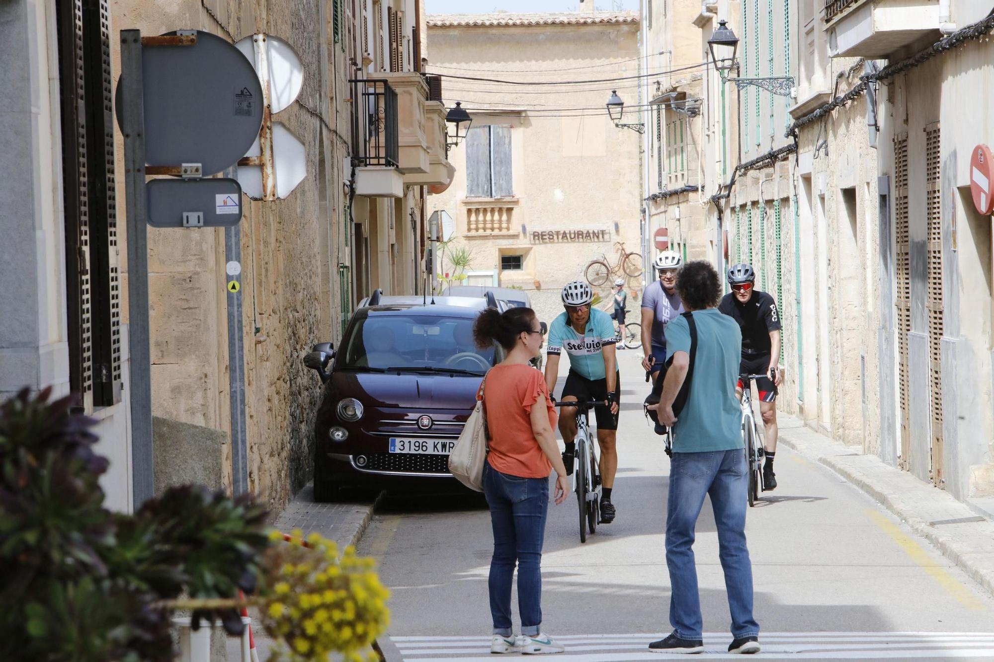 Die Radsport-Saison auf Mallorca hat begonnen – so sieht es im Radler-Hotspot Petra aus