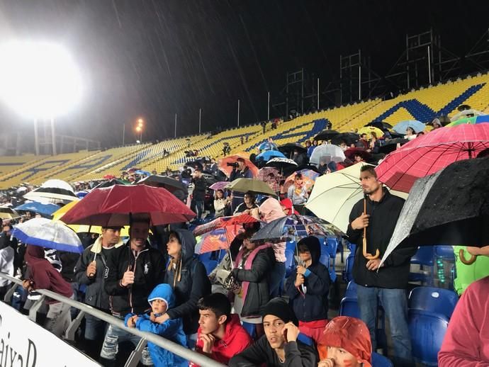 Rueda de prensa de Luis Enrique y entrenamiento de la selección en el Estadio de Gran Canaria