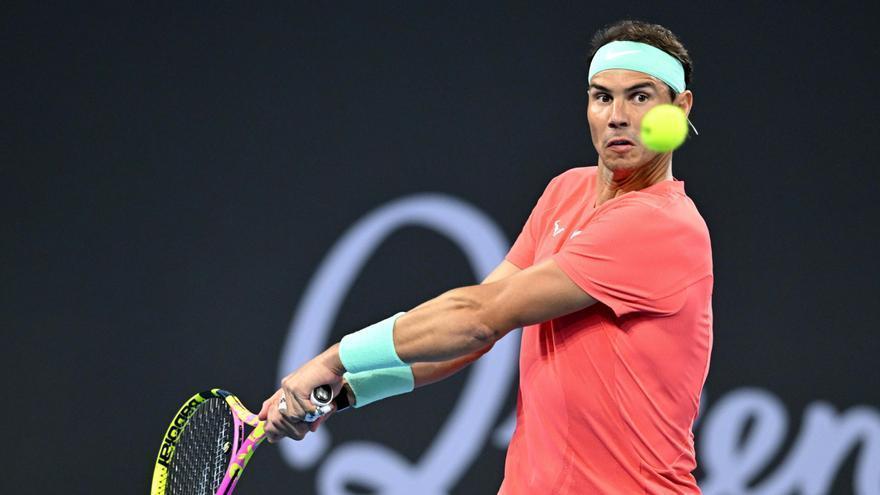 Nadal pierde en su regreso a las pistas en dobles