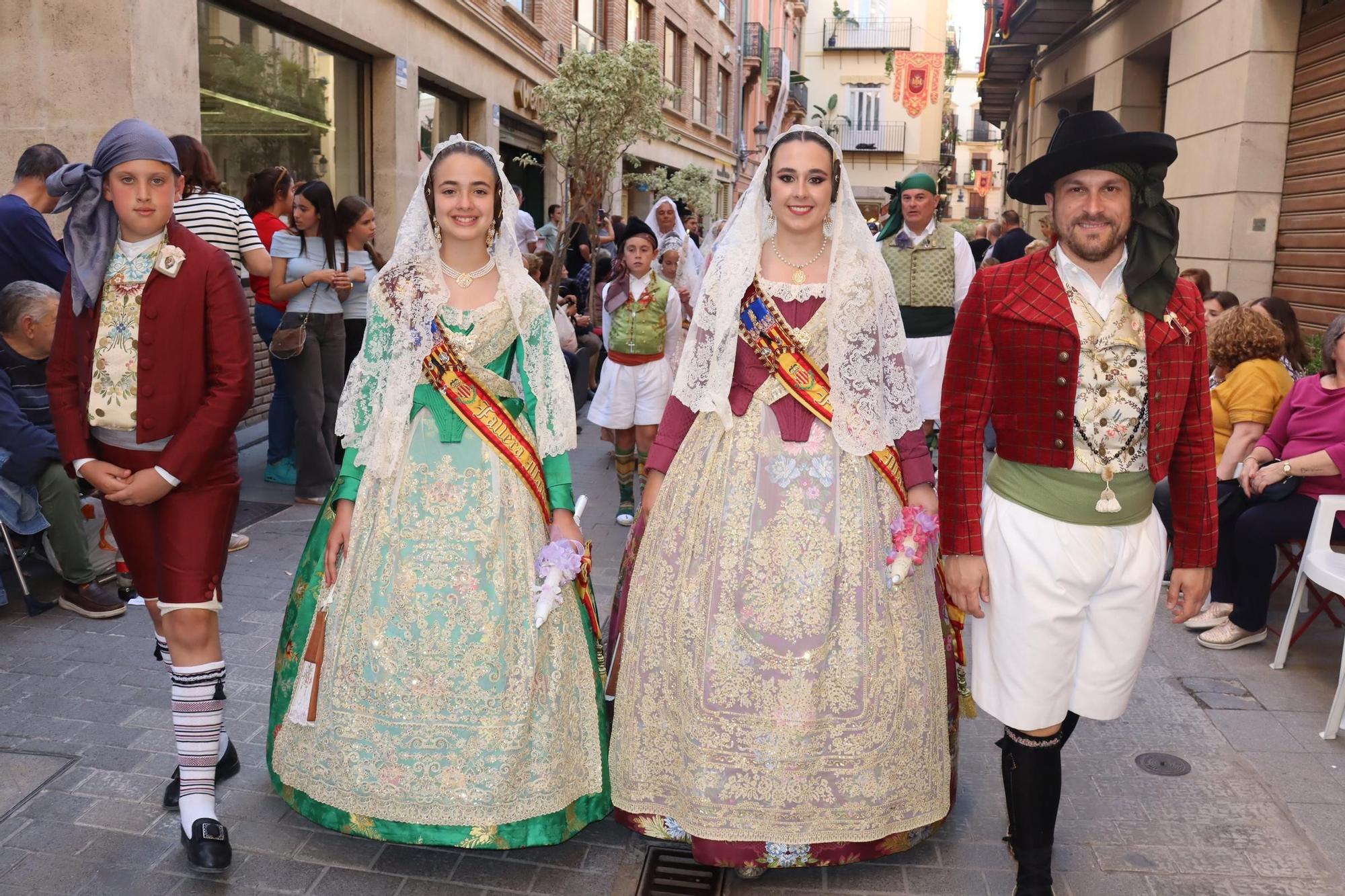 Comisiones de falla en la Procesión de la Virgen (3/5)