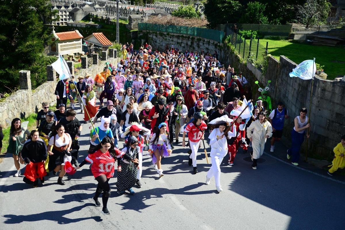 A primeira xornada do tradicional Entroido do Hío en imaxes (I) A primeira xornada do tradicional Entroido do Hío en imaxes (I)