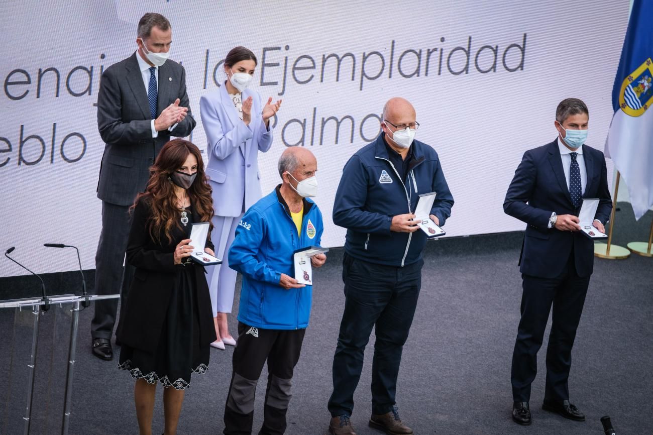 Visita del Rey y los presidentes de la CCAA a La Palma