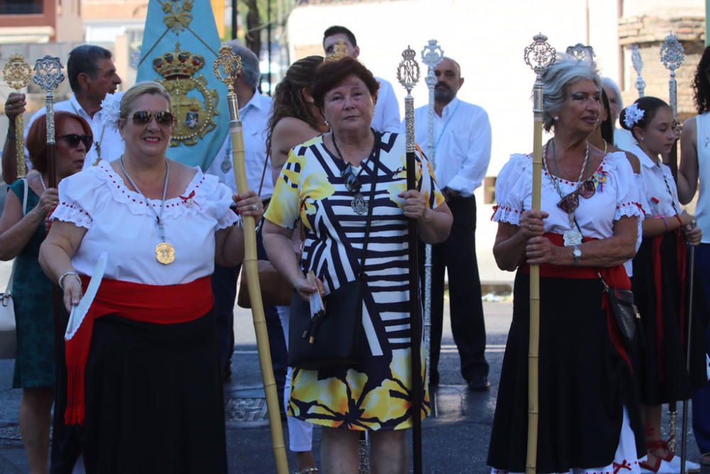 La procesión de la Virgen del Carmen por las calles de El Palo.